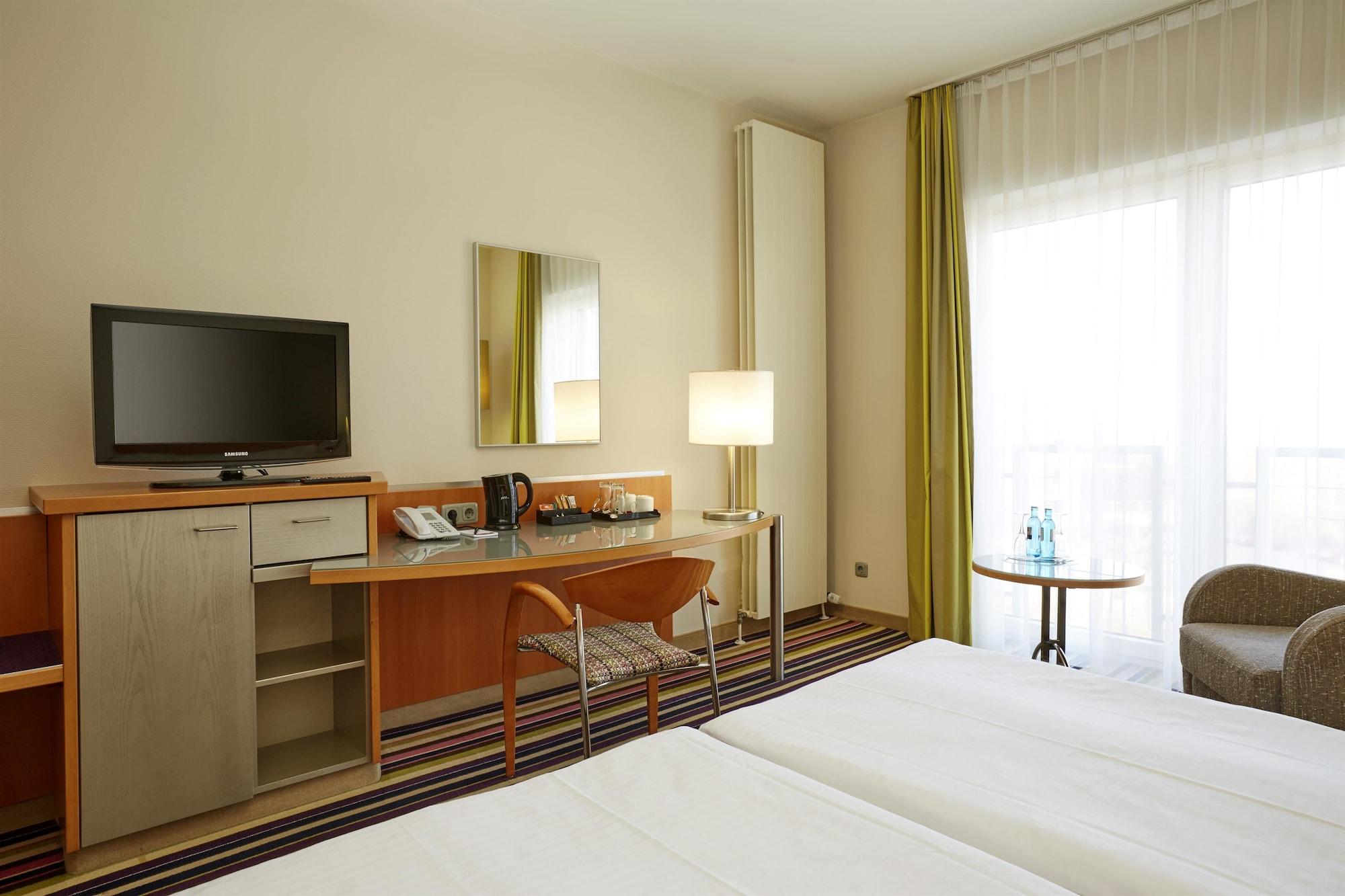 H+ Hotel Koeln Huerth Exterior photo
