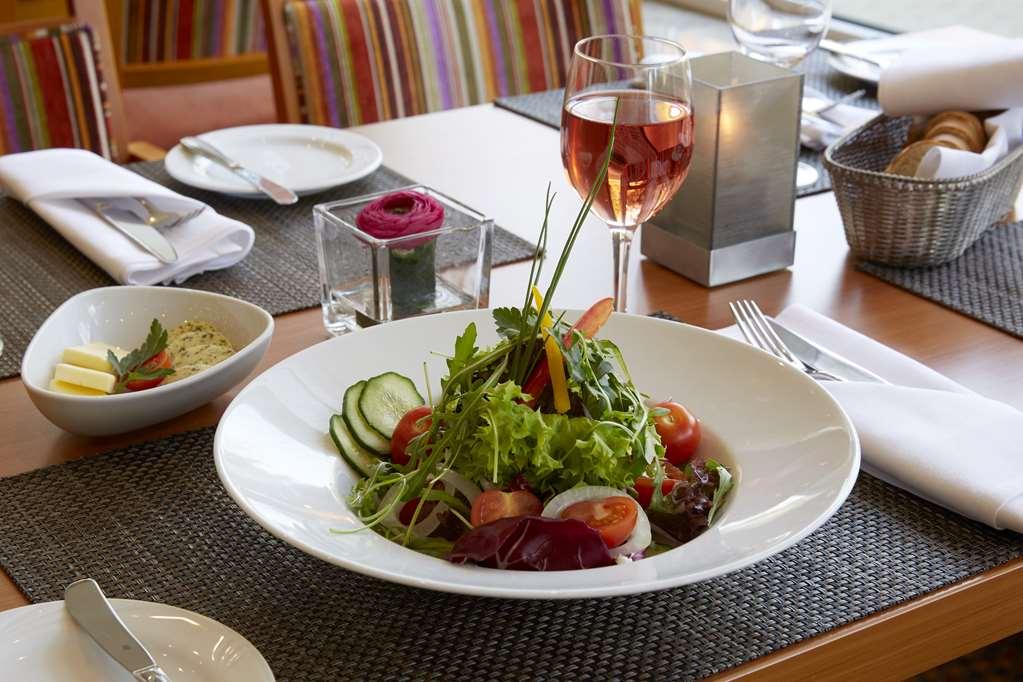 H+ Hotel Koeln Huerth Restaurant photo